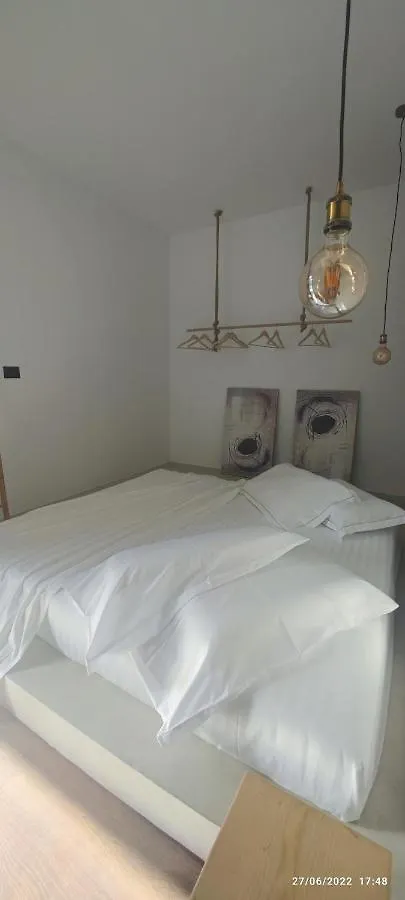 Residence La Pineta Golem  0*, Golem (Tirana)