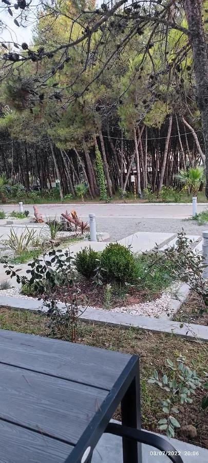 Residence La Pineta Golem  0*, Golem (Tirana)