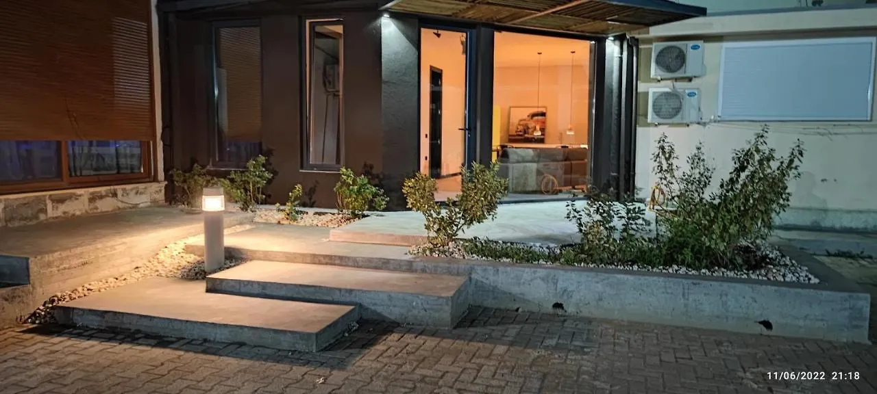 Residence La Pineta Golem  0*, Golem (Tirana)